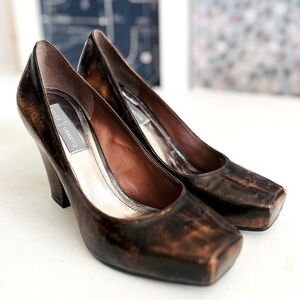 [Vince Camuto] Marisa Patent Leather Luggage Antique Box Calf Square Toe Heels